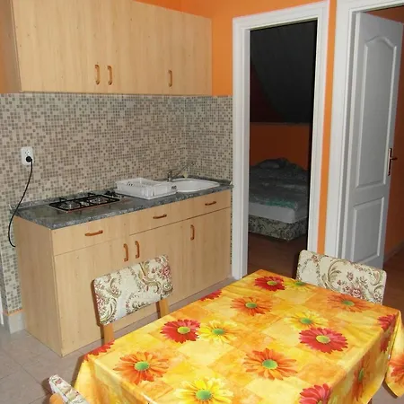 Apartment Apartmanhaz